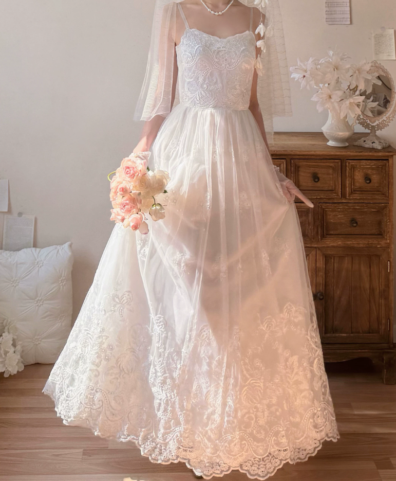 Superbe robe de mariée sirène bustier en satin et tulle, longue et en dentelle, C4563