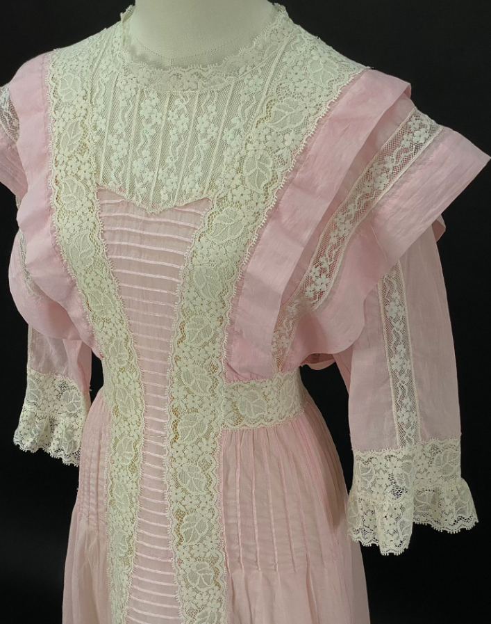 Robe de bal de princesse bustier à volants en satin long, robe de soirée C8117
