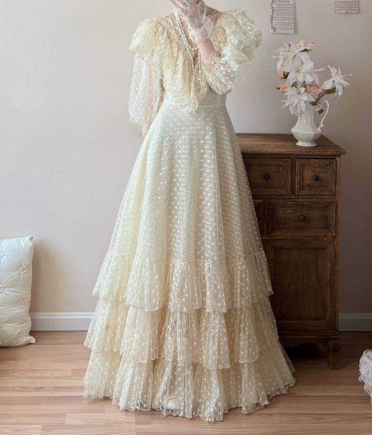 Robe de bal de princesse bustier à volants en satin long, robe de soirée C8117
