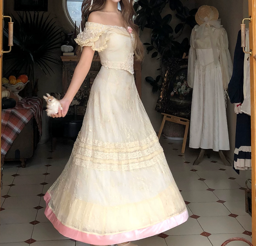 Robe de bal de princesse bustier à volants en satin long, robe de soirée C8117