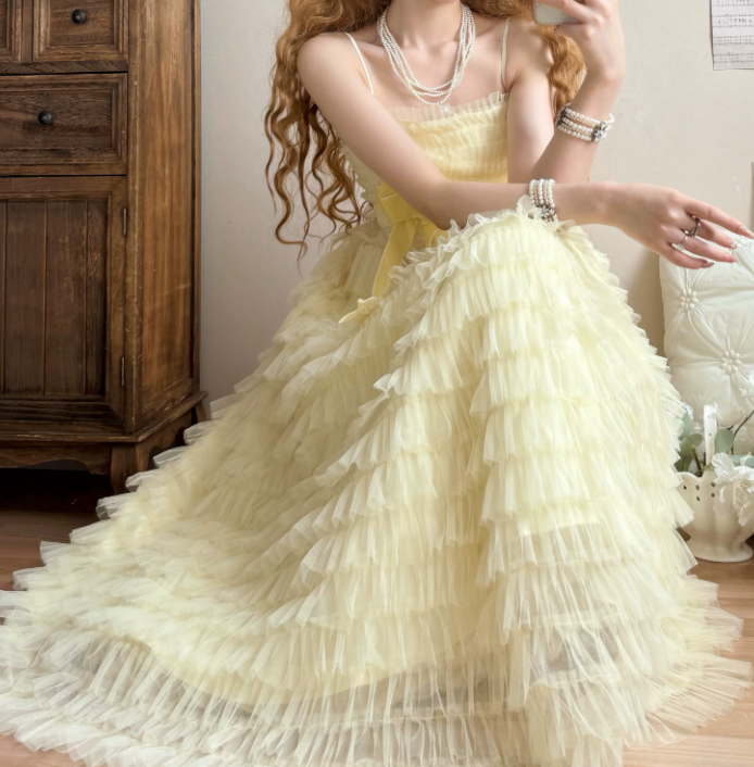Robe de bal de princesse bustier à volants en satin long, robe de soirée C8117