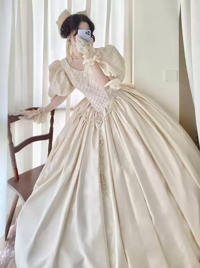 Robe de bal de princesse bustier à volants en satin long, robe de soirée C8117