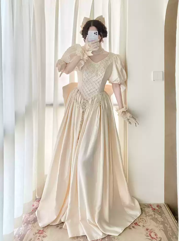Robe de bal de princesse bustier à volants en satin long, robe de soirée C8117