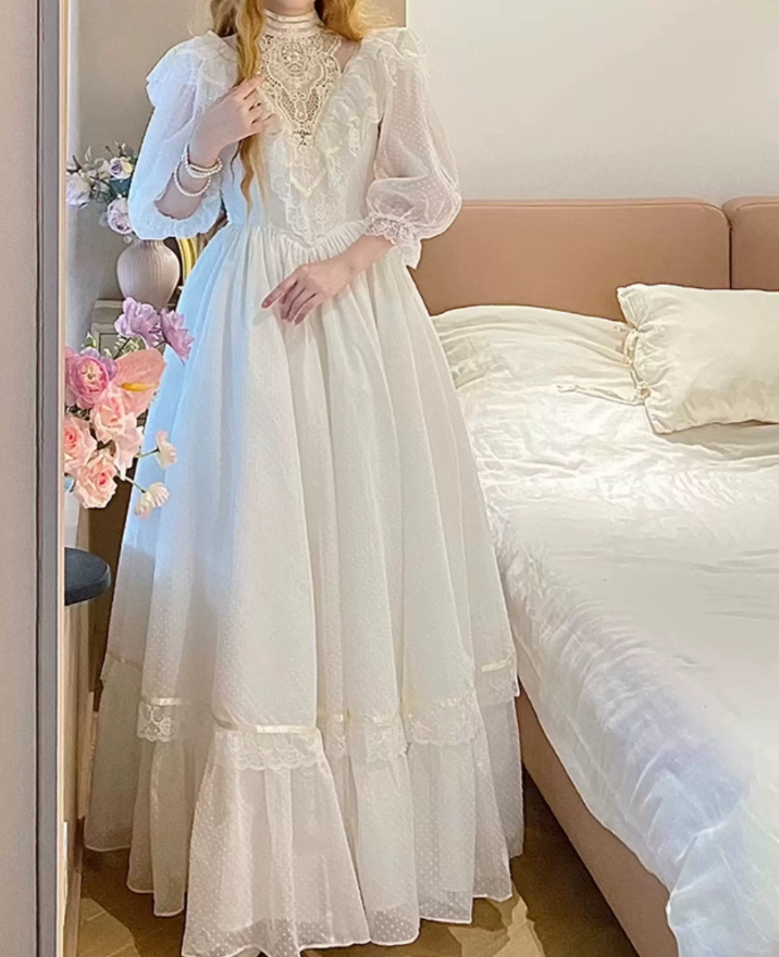 Superbe robe de mariée sirène bustier en satin et tulle, longue et en dentelle, C4563