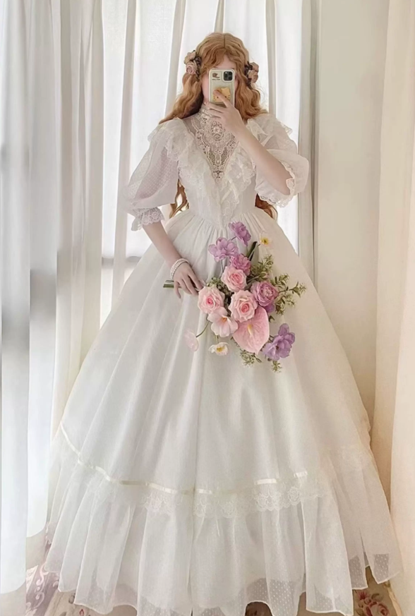 Superbe robe de mariée sirène bustier en satin et tulle, longue et en dentelle, C4563