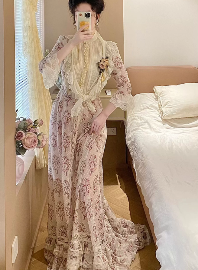 Unique Short Sleeve High Collar Prom Dress Floral Lace A-Line Evening Dress C8751