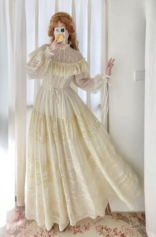 Ornate High Collar Lace Wedding Dresses Ivory Long Sleeve A-Line Bridal Dress C8753