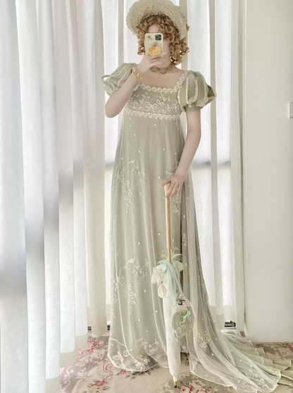 Sleek Short Sleeve Green Prom Dress Appliques Lace A-Line Evening Dress C8755