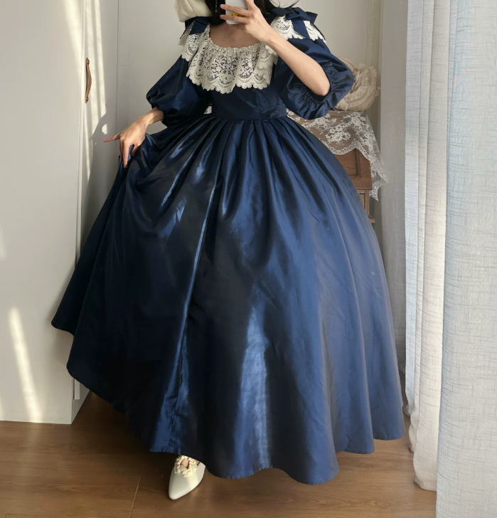 Vintage Long Sleeve Blue Prom Dress Lace Satin A-Line Evening Dress C8757