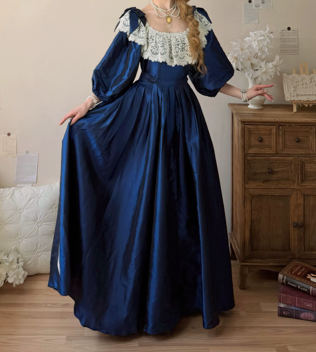 Vintage Long Sleeve Blue Prom Dress Lace Satin A-Line Evening Dress C8757