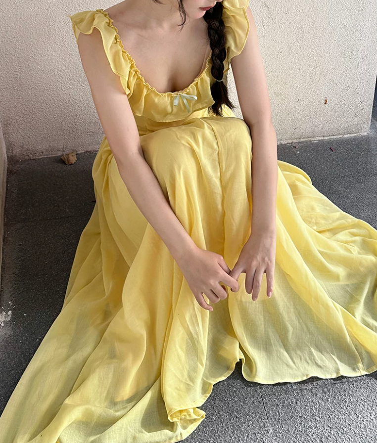 Chic Spaghetti Straps Yellow Prom Dress Bows Ruffled A-Line Evening Dress C8769