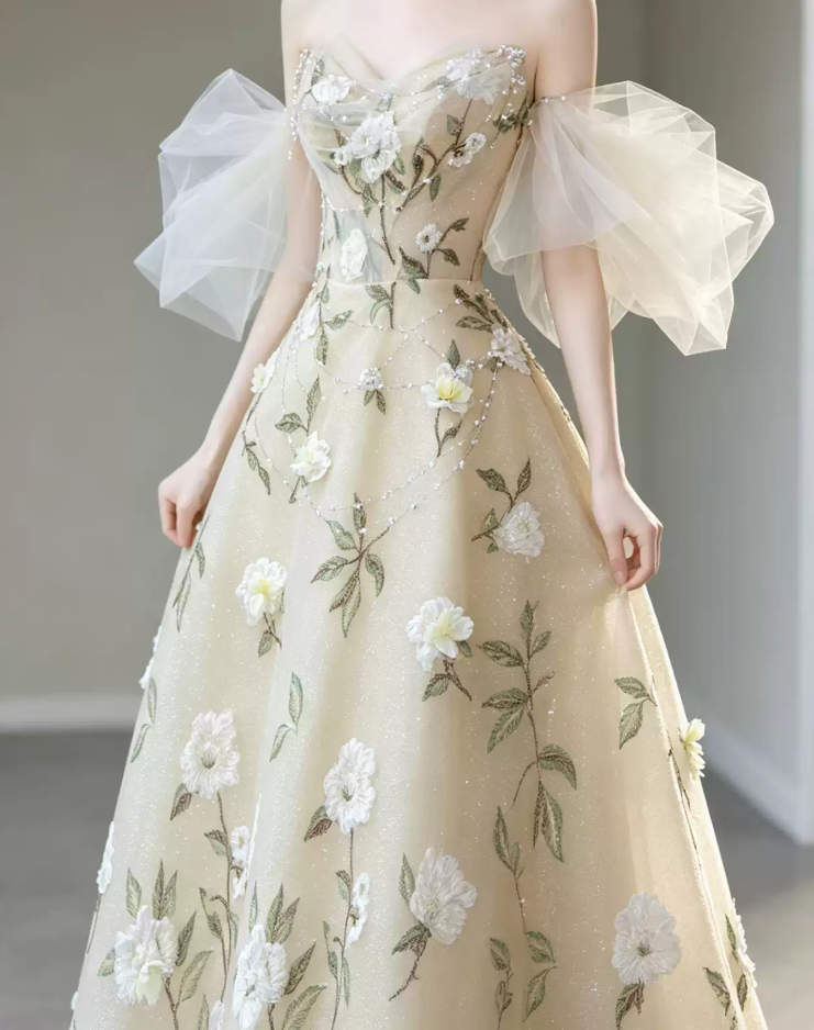 Robe de bal de princesse bustier à volants en satin long, robe de soirée C8117