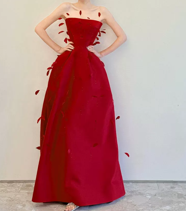 Sexy Strapless Red Prom Dress Feather Sequins A-Line Evening Dress C8794