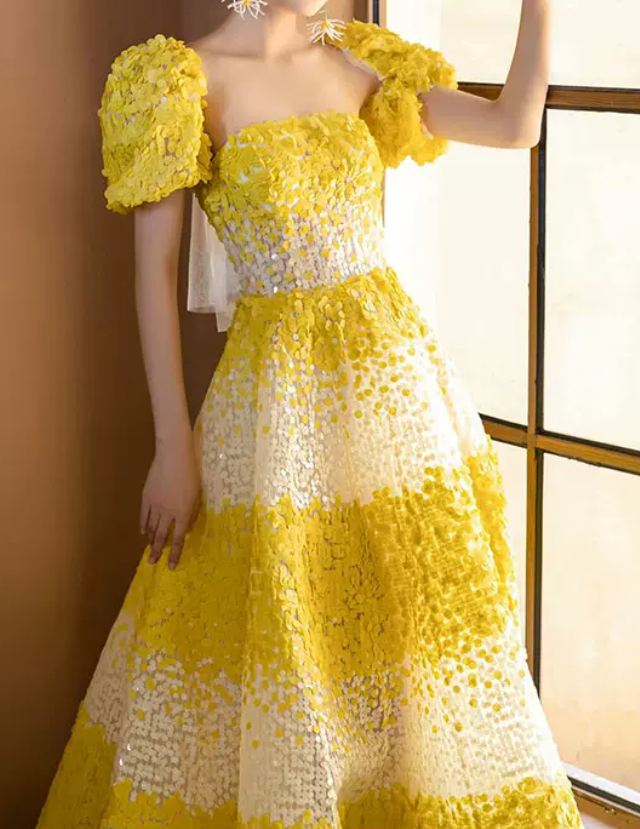 Robe de bal de princesse bustier à volants en satin long, robe de soirée C8117