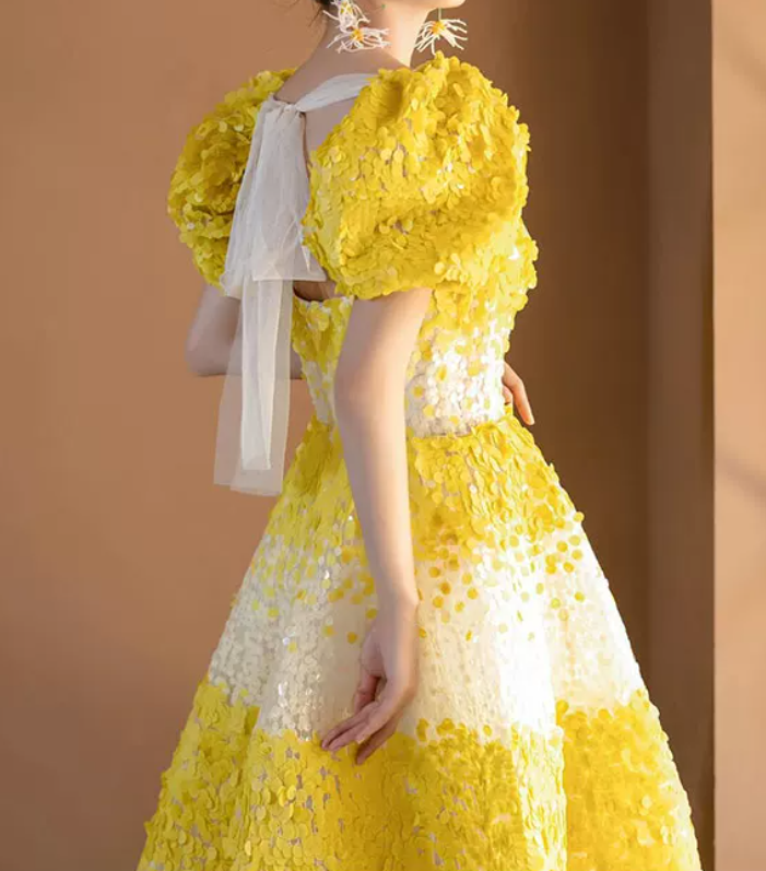 Robe de bal de princesse bustier à volants en satin long, robe de soirée C8117