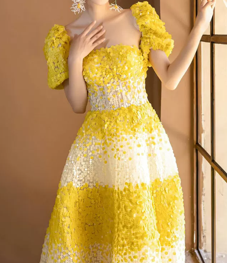 Robe de bal de princesse bustier à volants en satin long, robe de soirée C8117