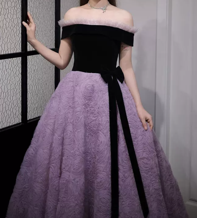 Robe de bal de princesse bustier à volants en satin long, robe de soirée C8117