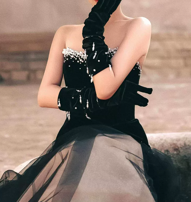 Robe de bal de princesse bustier à volants en satin long, robe de soirée C8117
