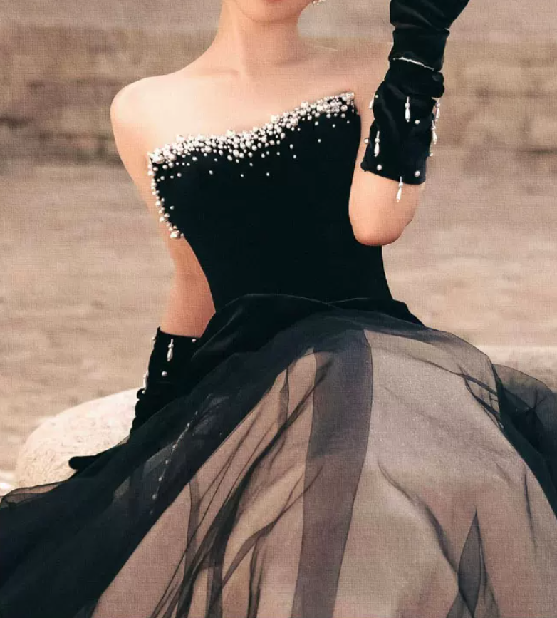 Robe de bal de princesse bustier à volants en satin long, robe de soirée C8117