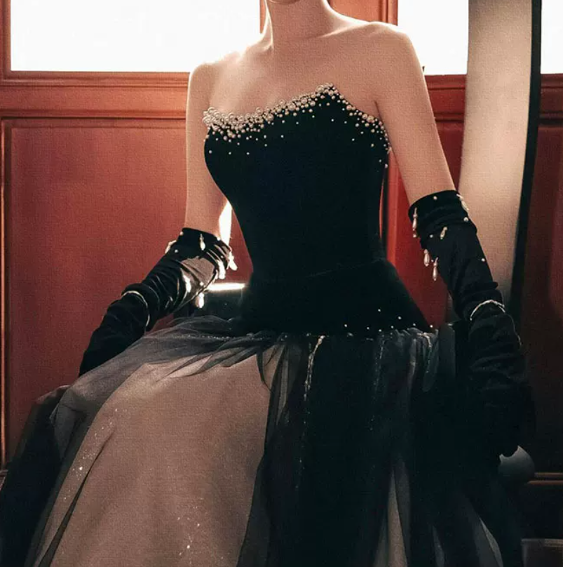 Robe de bal de princesse bustier à volants en satin long, robe de soirée C8117