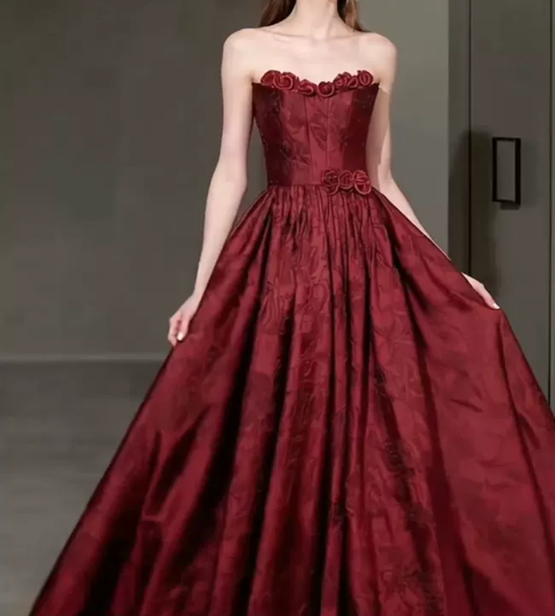 Robe de bal de princesse bustier à volants en satin long, robe de soirée C8117
