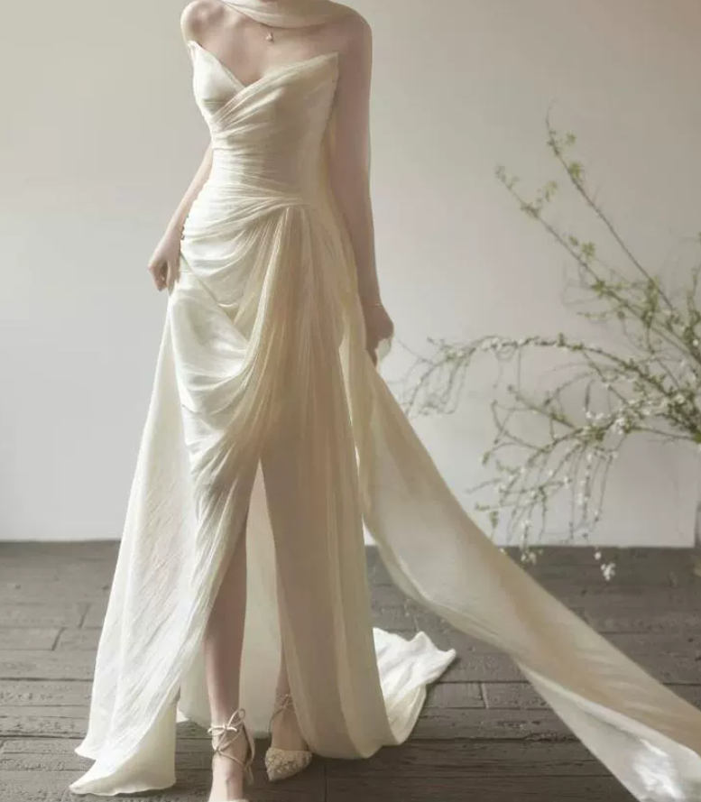 Chic Strapless Ruched Wedding Dresses With Scarf Satin Sheath Bridal Dress C8817
