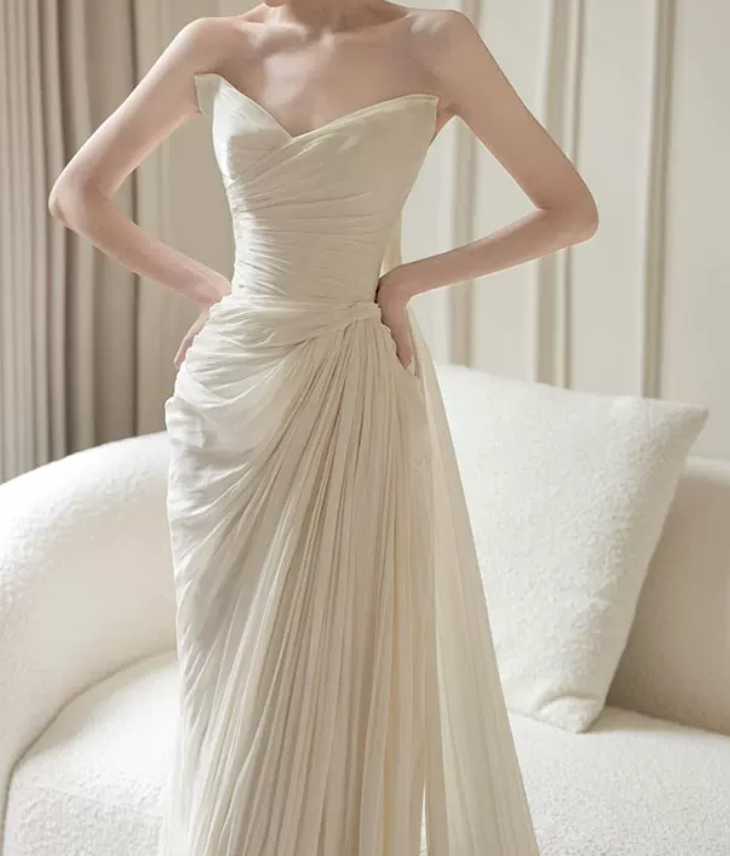 Chic Strapless Ruched Wedding Dresses With Scarf Satin Sheath Bridal Dress C8817