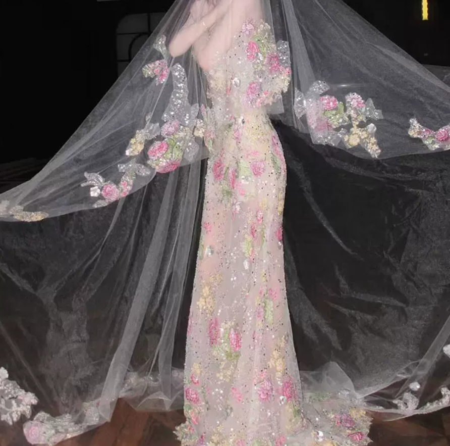 Robe de bal de princesse bustier à volants en satin long, robe de soirée C8117