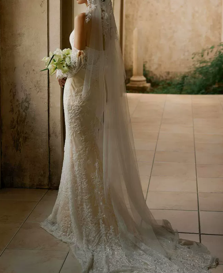Exquisite Strapless Sequins Wedding Dresses Lace Mermaid Bridal Dress C8825