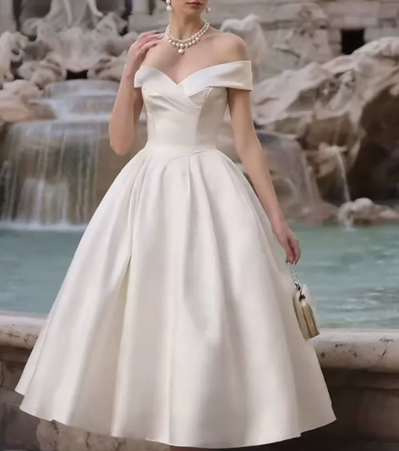 Superbe robe de mariée sirène bustier en satin et tulle, longue et en dentelle, C4563