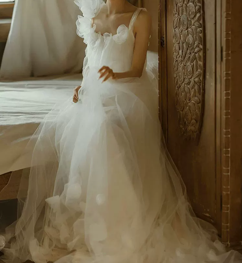 Superbe robe de mariée sirène bustier en satin et tulle, longue et en dentelle, C4563