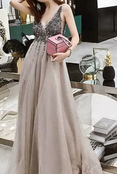 Robe de bal de princesse bustier à volants en satin long, robe de soirée C8117