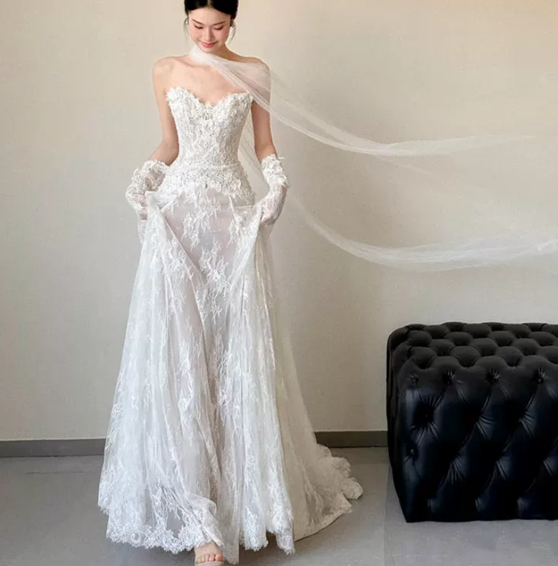 Ornate Strapless White Wedding Dresses With Scarf Lace A-Line Bridal Dress C8830