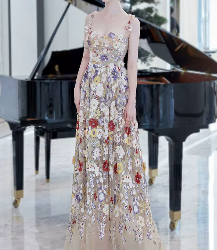 Robe de bal de princesse bustier à volants en satin long, robe de soirée C8117