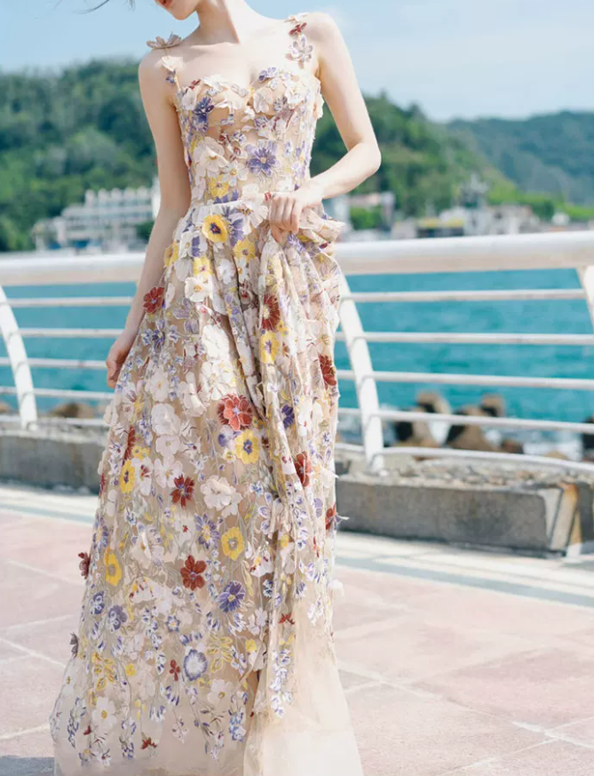 Robe de bal de princesse bustier à volants en satin long, robe de soirée C8117