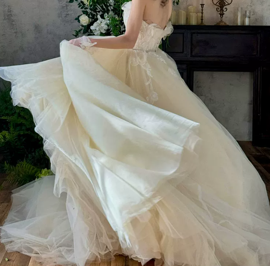 Superbe robe de mariée sirène bustier en satin et tulle, longue et en dentelle, C4563