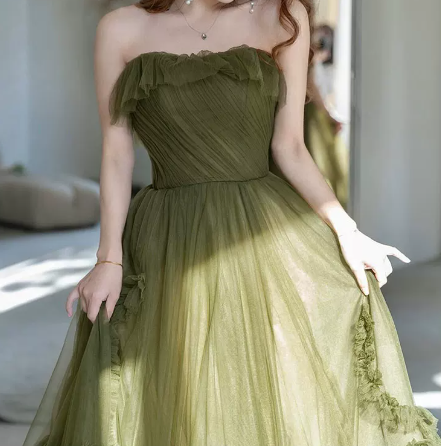 Dreamy Strapless Green Prom Dress Ruffled Tulle A-Line Evening Dress C8838