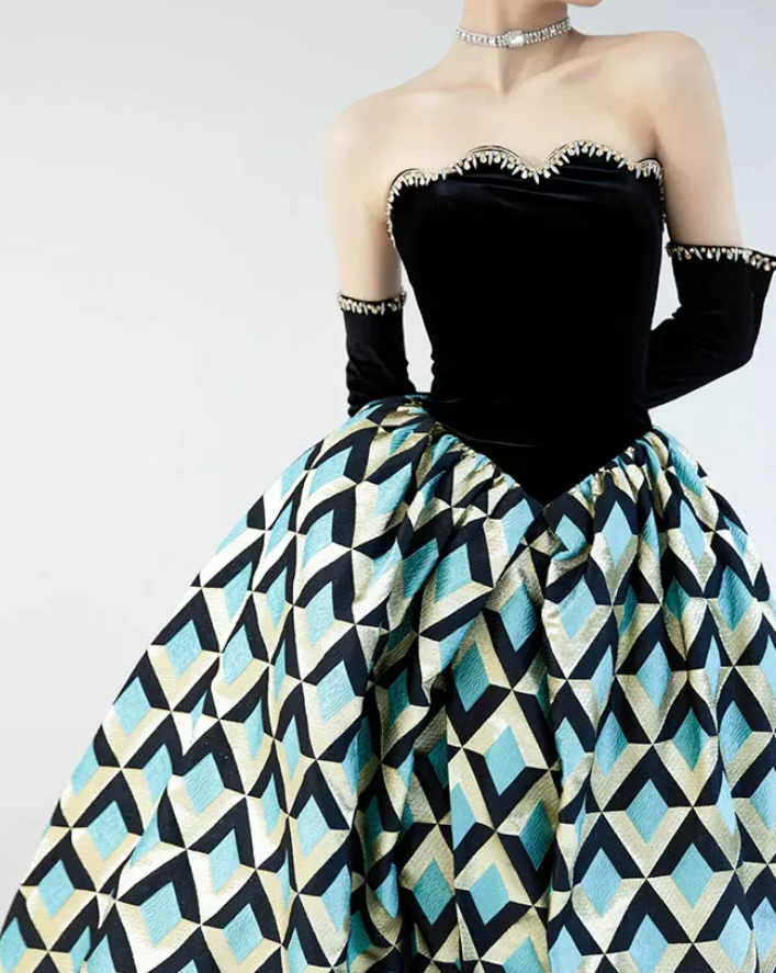 Retro Black Bodice Strapless Prom Dress Plaid Slit Beaded A-Line Evening Dress C8844