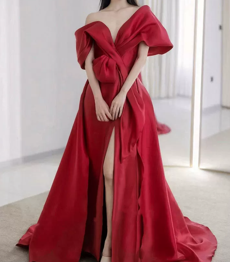 Robe de bal de princesse bustier à volants en satin long, robe de soirée C8117