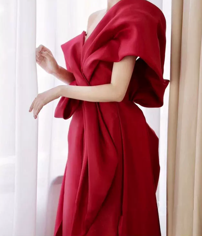 Robe de bal de princesse bustier à volants en satin long, robe de soirée C8117