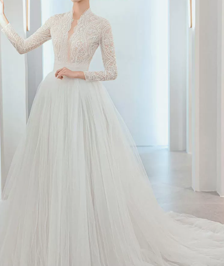 Romantic Beaded Lace Wedding Dresses Long Sleeve Tulle A-Line Bridal Dress C8848