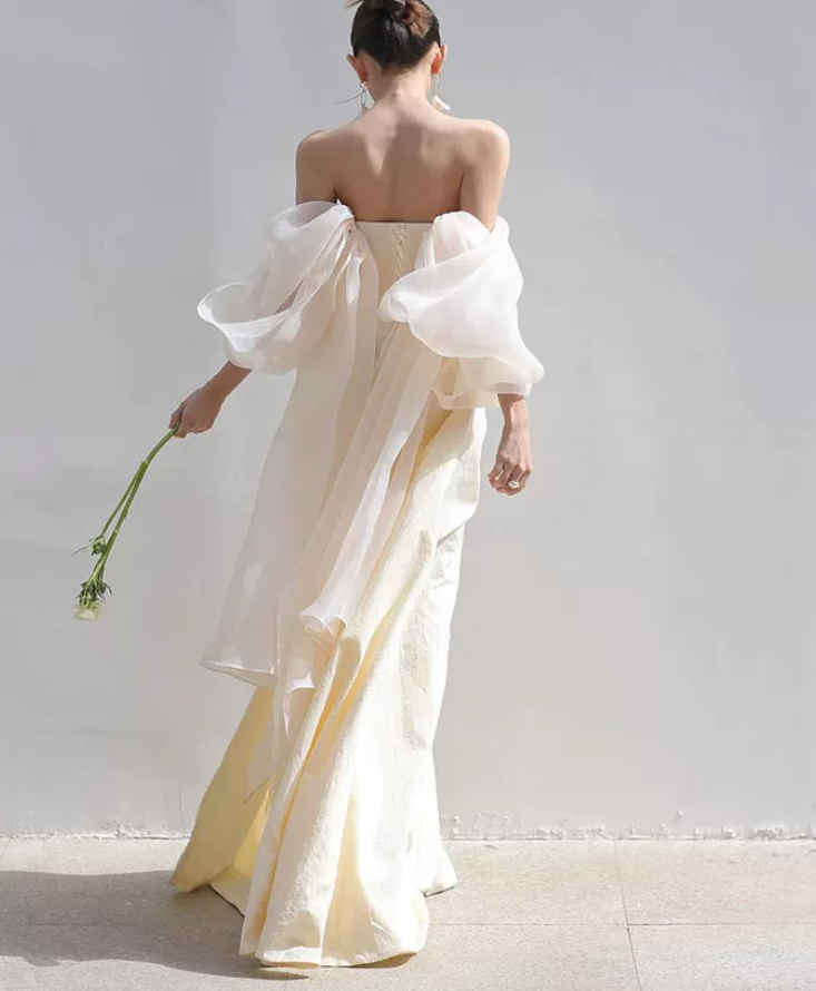Elegant Off-Shoulder Satin Wedding Dresses High Slit Mermaid Bridal Dress C8851