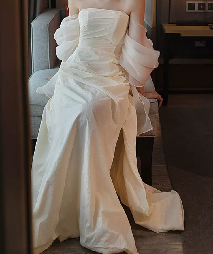 Elegant Off-Shoulder Satin Wedding Dresses High Slit Mermaid Bridal Dress C8851