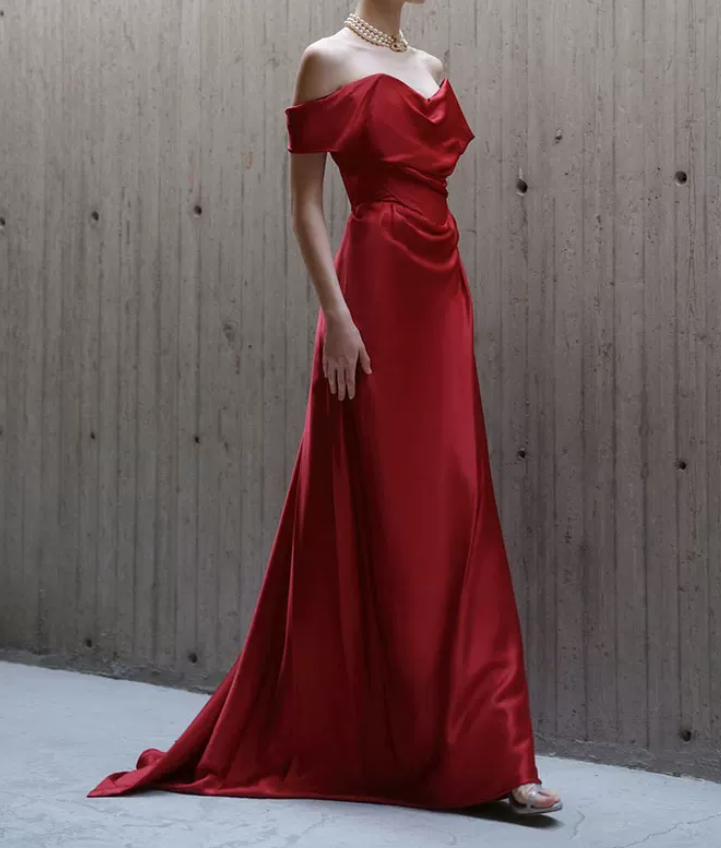 Simple Off-Shoulder Red Prom Dress Satin Sheath Evening Dress C8852