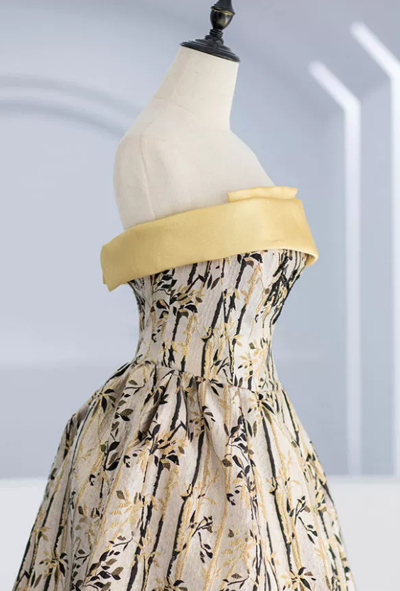 Robe de bal de princesse bustier à volants en satin long, robe de soirée C8117