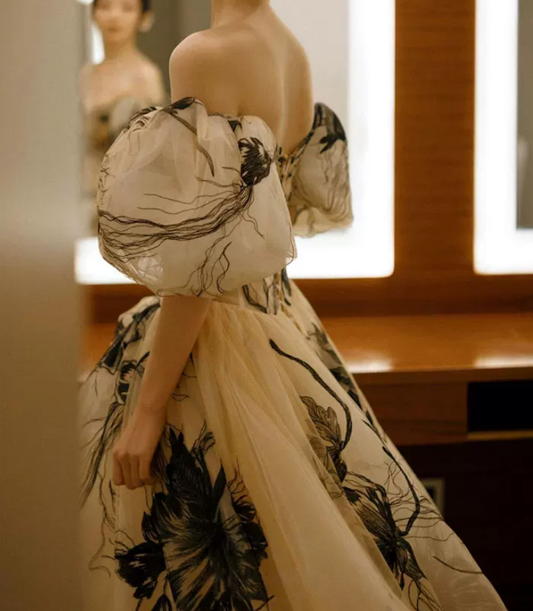 Robe de bal de princesse bustier à volants en satin long, robe de soirée C8117