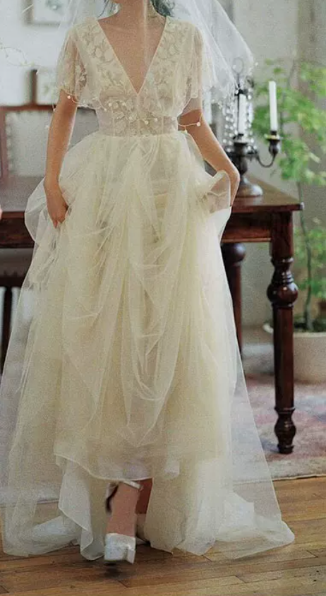 Superbe robe de mariée sirène bustier en satin et tulle, longue et en dentelle, C4563