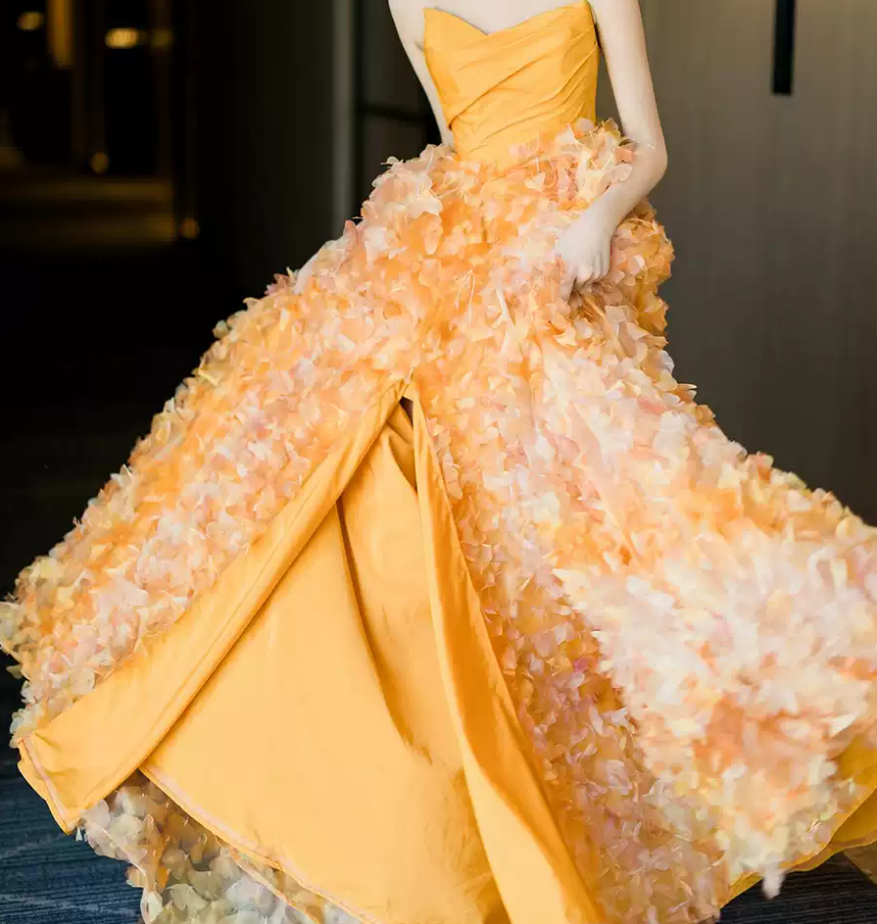 Robe de bal de princesse bustier à volants en satin long, robe de soirée C8117