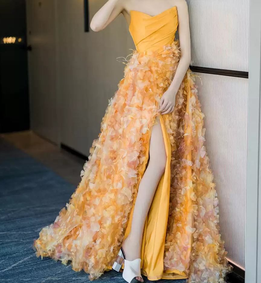 Robe de bal de princesse bustier à volants en satin long, robe de soirée C8117
