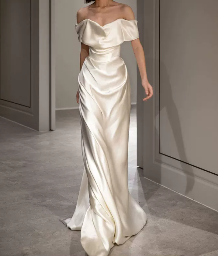 Superbe robe de mariée sirène bustier en satin et tulle, longue et en dentelle, C4563
